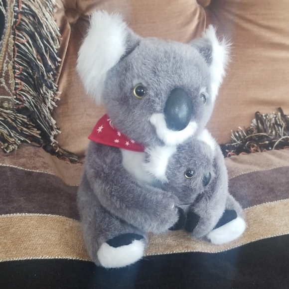 Australia Koala Mama and BABY stuffed Animal - Picture 1 of 6